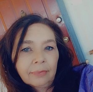 Meet your Posher, Bobbi